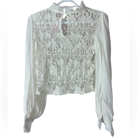 NWT Ruffle lace blouse small - Picture 2 of 9